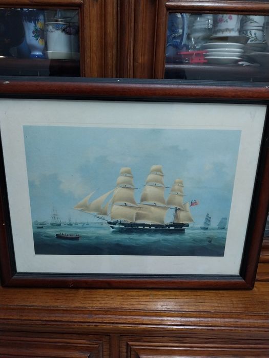 Quadro com gravura inglesa com embarcaçao.