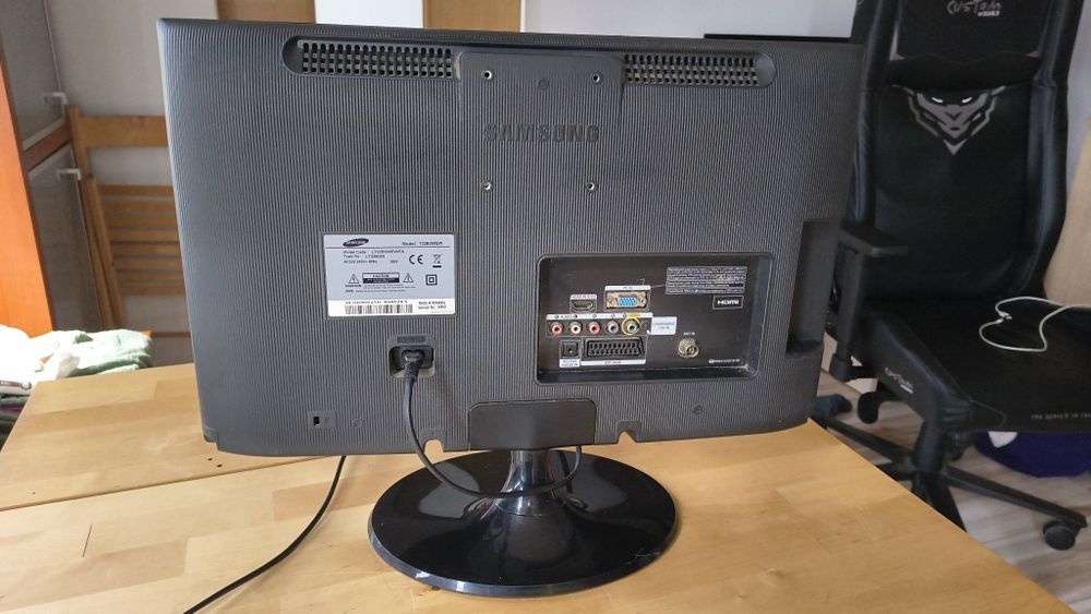 Używany Monitor Samsung SyncMaster T22B300 - 22 cale