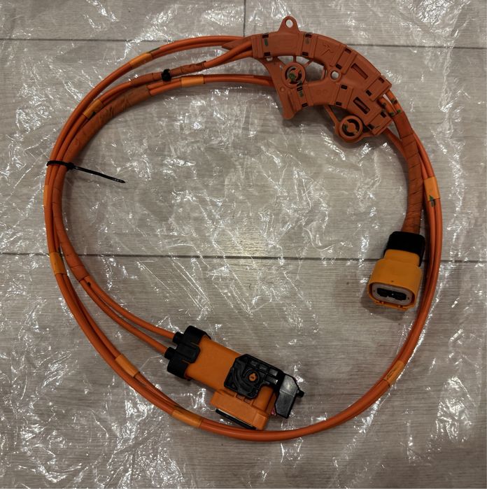 Tesla провод высоковольтный на батарею 110900405G шина конектор