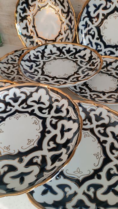 Тарелки в узбекском дизайне