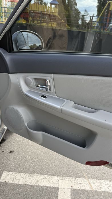 Kia cerato 2009 -автомат, газ