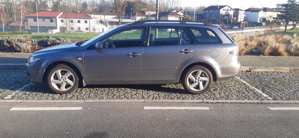 Mazda 6 136cv em bom estado.