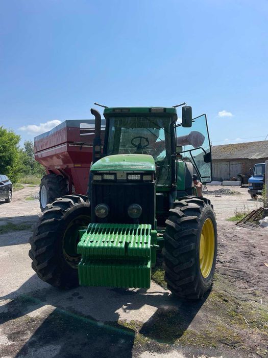 Трактор John Deere 8200 220 Кс