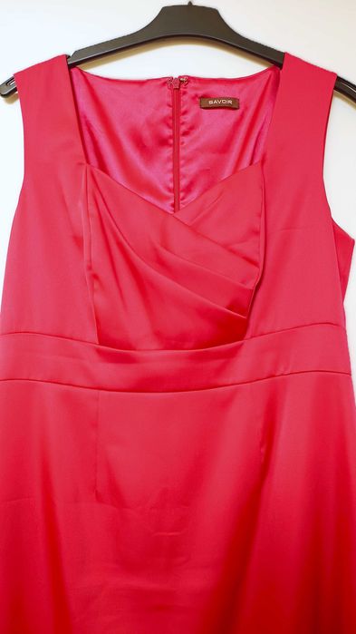 Elegancka midi sukienka na szerszych ramiączkach L XL wesele imprezę