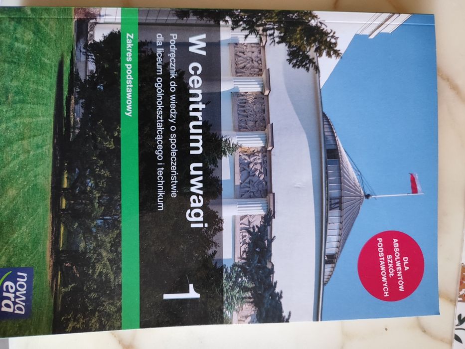 Podręcznik w centrum uwagi 1 - jak nowy