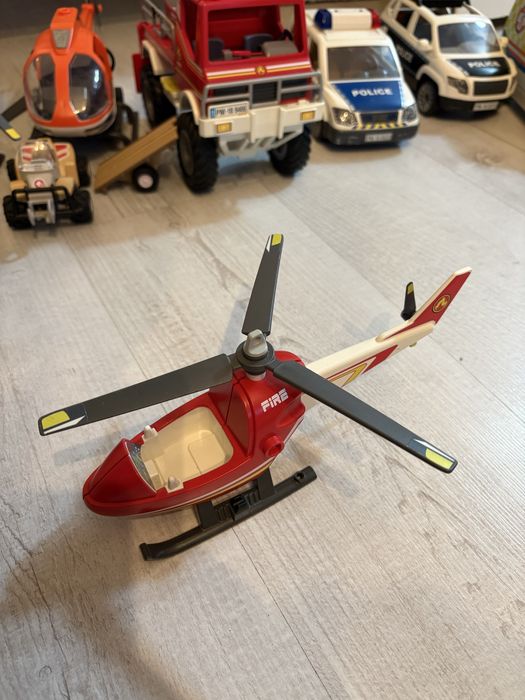 Zabawki Playmobil duzo zestawów remiza policja zoo  8kg mix