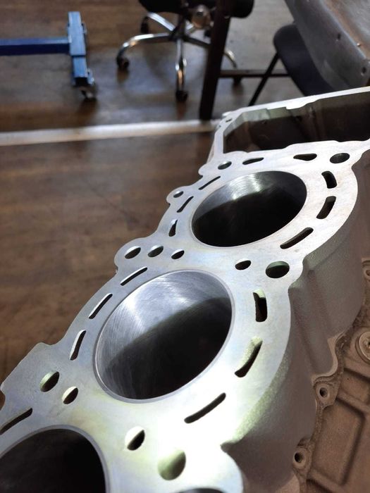 Silnik MERCEDES - BENZ OM 642 3.0 i 3.2 L V6 Nowy przebieg 0 km !