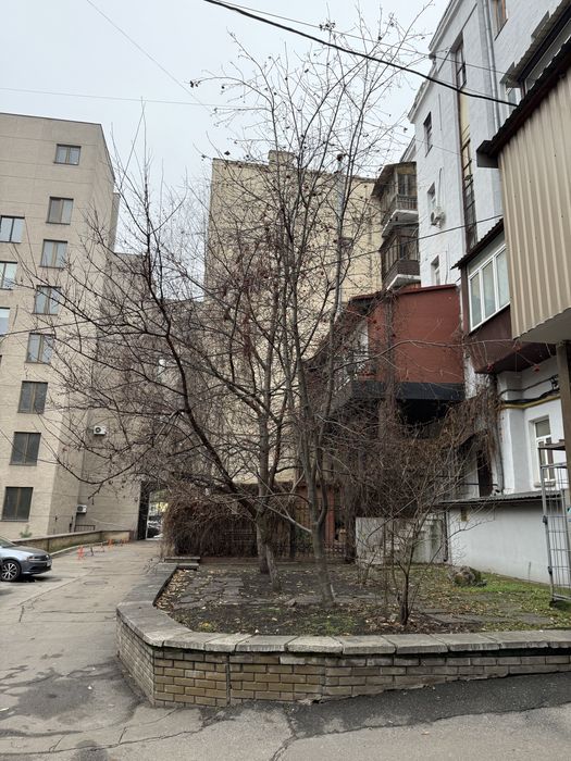 КИЇВ/Саксаганського 29. Продаж 3-кімнатної квартири 125м2/з меблями