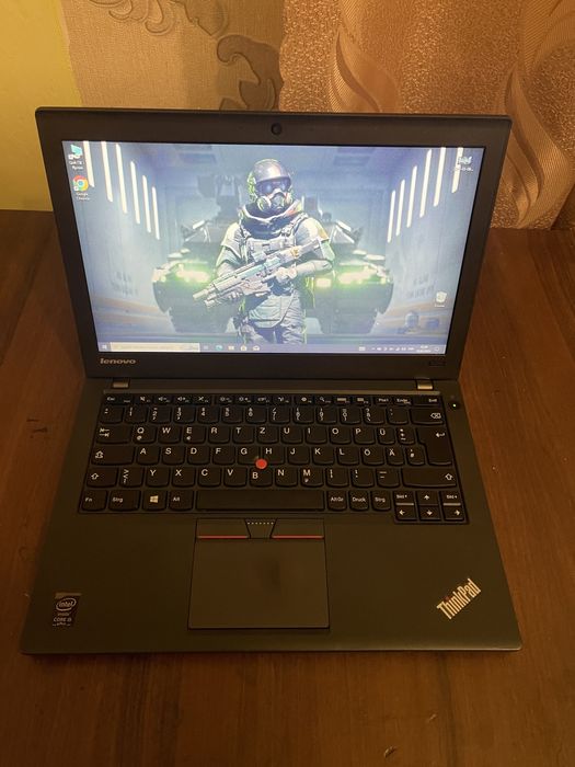 Ігровий ноутбук і5-5300 8 ггб озу 200 ггб памʼяті в хорошому стані