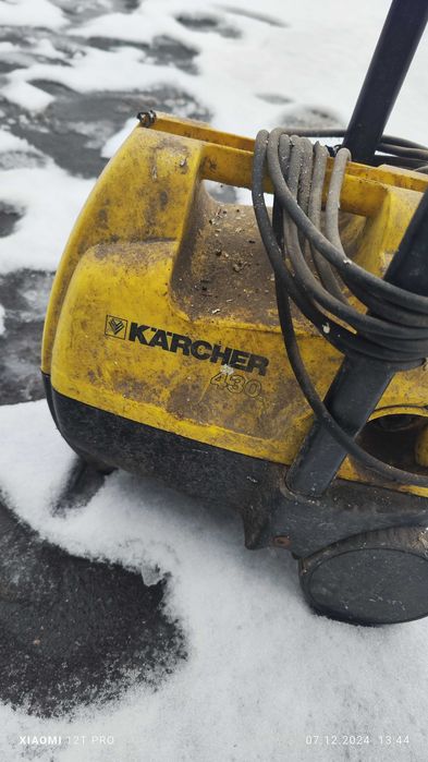 Продам Karcher бу