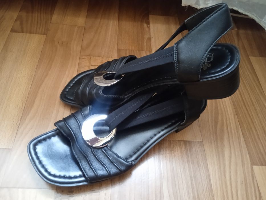 Босоножки" Rieker" оригинальные!