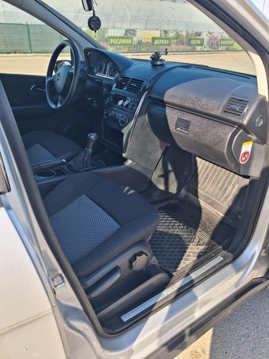 Mercedes-Benz a150