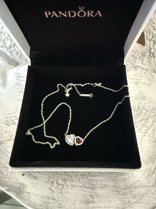 Colar Pandora pendente corações  Auréola prata