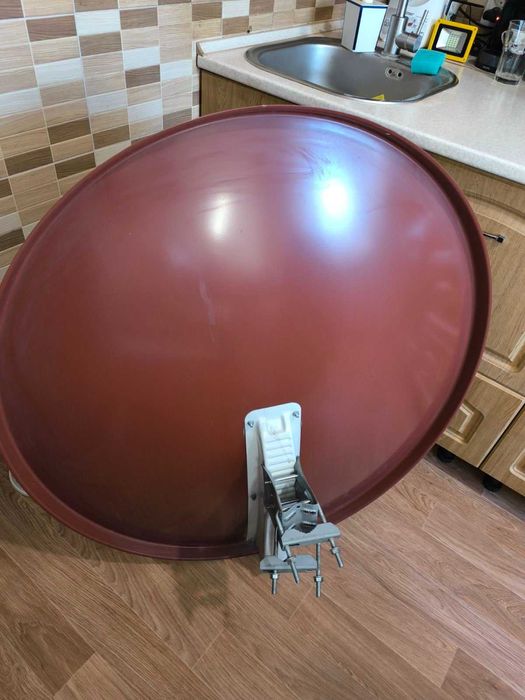 Спутниковая антенна Triax 0.88 (комплект)