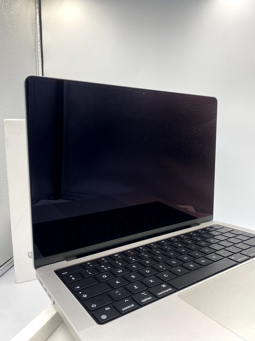 Ноутбук Apple MacBook Pro 14" M2 Pro 16/512GB Silver (MPHH3) 2023