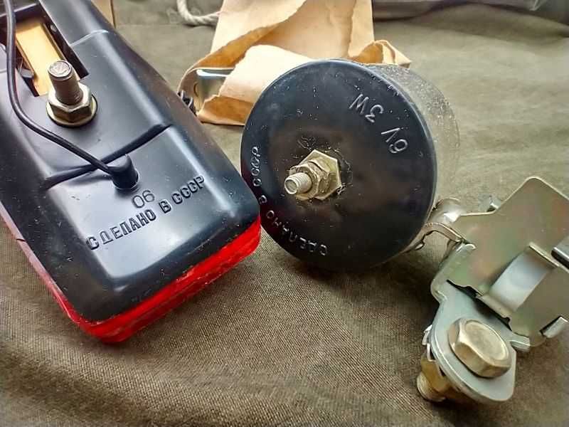 NOWY ZESTAW oświetlenia rowerowy dynamo+lampa PRL Wigry Romet CCCP