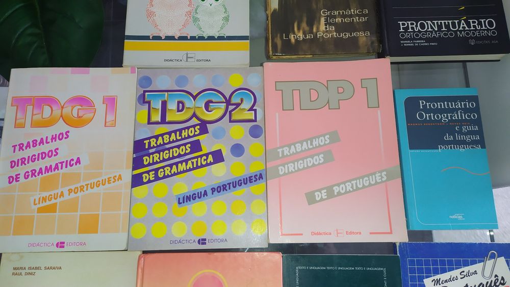 livros antigos Gramáticas, prontuários etc de português 9,99€ cada
