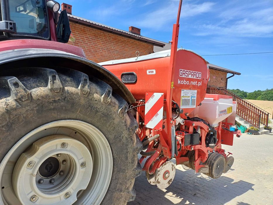 Siewnik punktowy do kukurydzy Maschio Gaspardo MTR Isotronic Kuhn