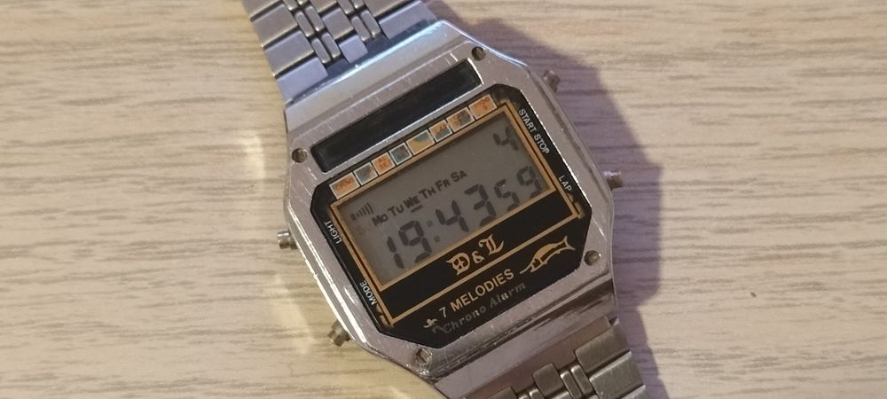 Zegarek elektroniczny