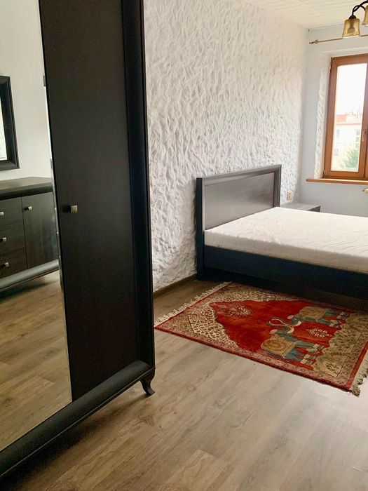 Odświeżone mieszkanie 100m2 lub 3 przestronne pokoje. Ligota blisko ŚUM
