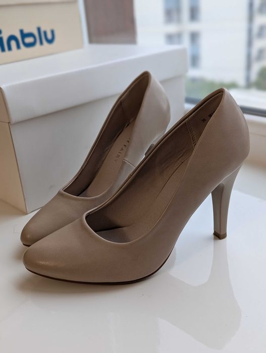 Туфлі жіночі бежеві на шпильці 36 розмір