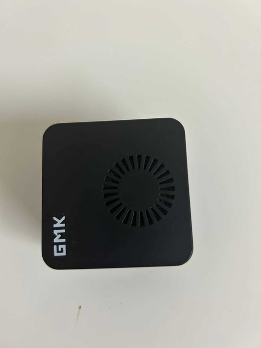 Mini PC GMK NucBox | Intel Celeron J4125 | 8GB RAM | SSD 256GB