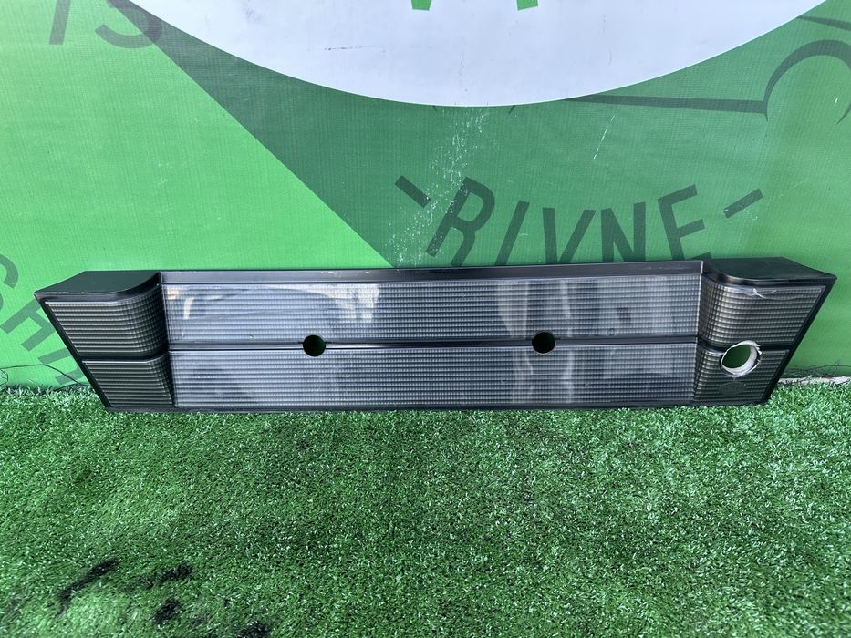 Бленда під номерний знак Hella Black BMW бмв Е34