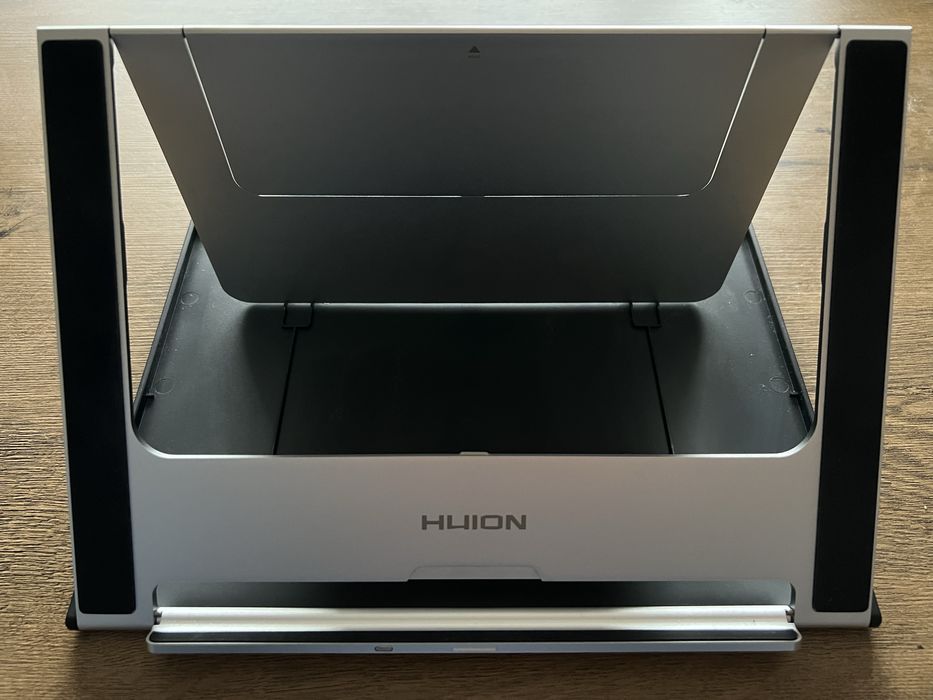 Tablet graficzny 15.6" HUION Kamvas Pro 16