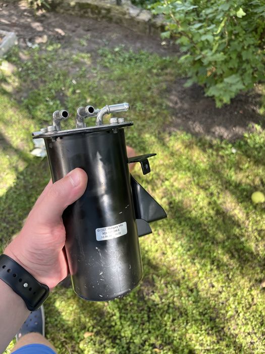 3C0 127 400 C Корпус паливного фільтру