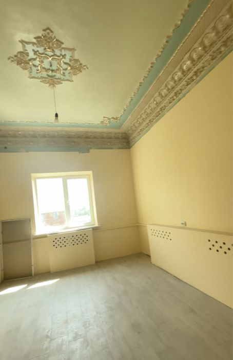 Продам 2-во поверховий будинок на Донского