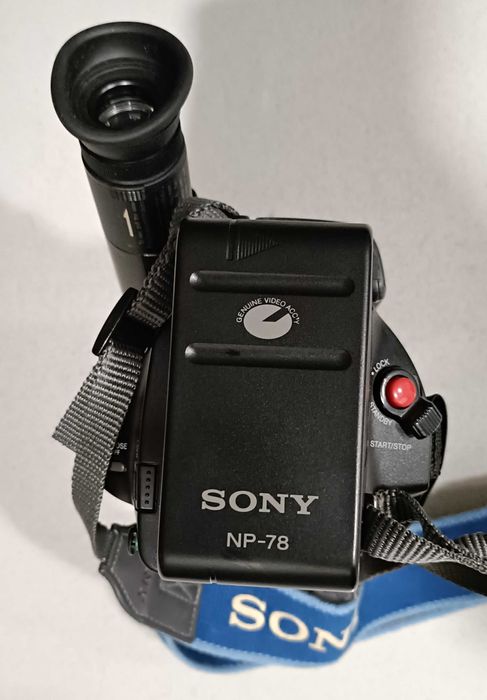 Sony Handycam Video8 (para peças / não funcional)