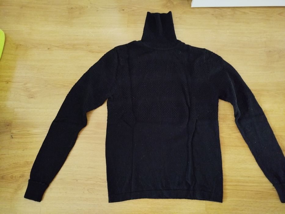 Rozmiar L Sweter wełniany mag smagasin