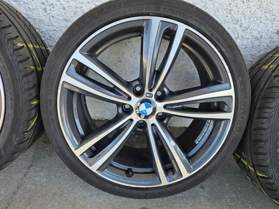 Jantes originais BMW 19" Pack M 5x120 com Pneus 225.40.19 + 255.35.19