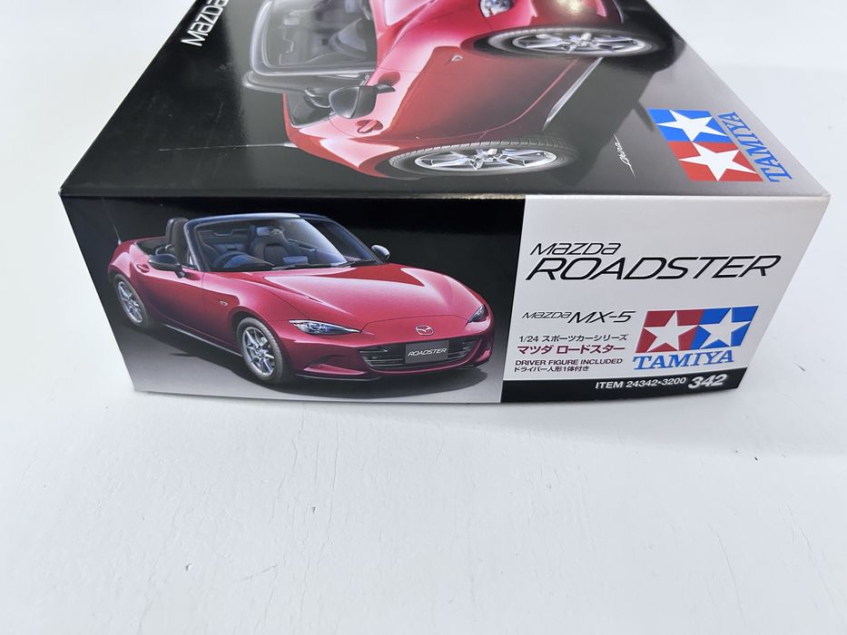 Samochód Mazda MX-5 Roadster model Tamiya 24342