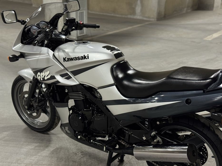 Мотоцикл Kawasaki GPZ500