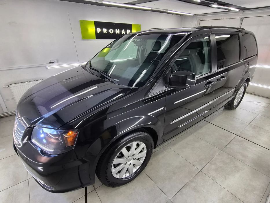 Chrysler Town & Country