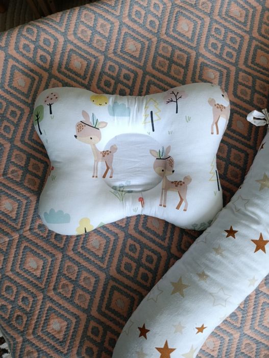 Подушка для лежання на животику, кокон та подушечка