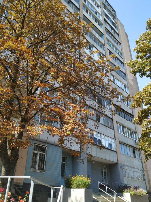 Продам 3к. з ремонтом Новожаново на 3 поверсі