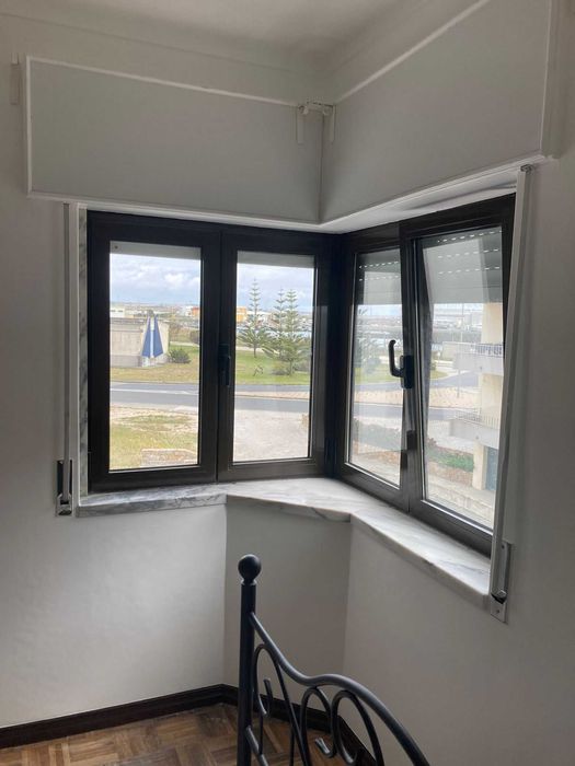 Apartamento T2 para férias em PENICHE.