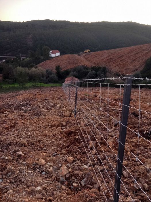 Vedações agricolas e indústrias