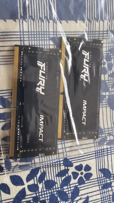 Memória RAM Kingston 2x16GB DDR4 3200Mhz