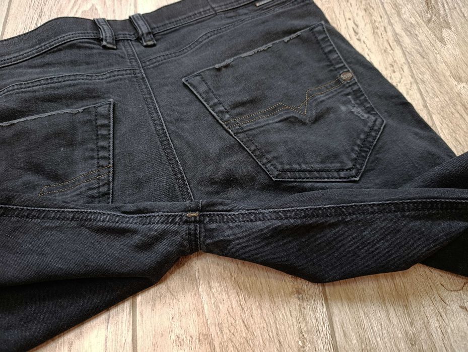 Джинси DIESEL Розмір W32 L32