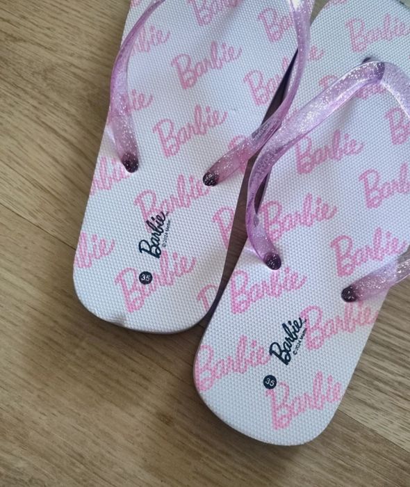Japonki Barbie r.35