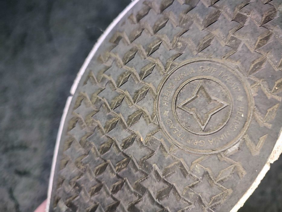 Роликовые кроссовки Heelys 33-34 р. 21.5 сс