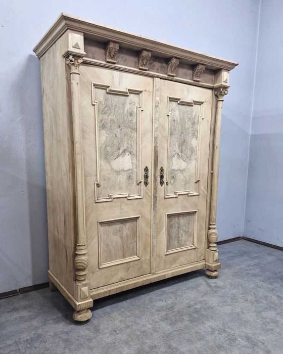 Orzechowa Szafa Eklektyczna AntykiMarki.pl