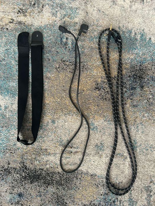 Gitara elektryczna Jackson JS32T King V + akcesoria