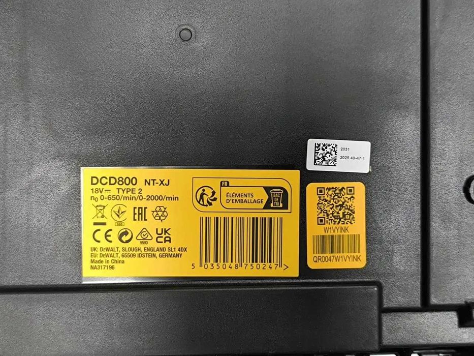 Дриль-шуруповерт DEWALT DCD800NT-XJ Новий!