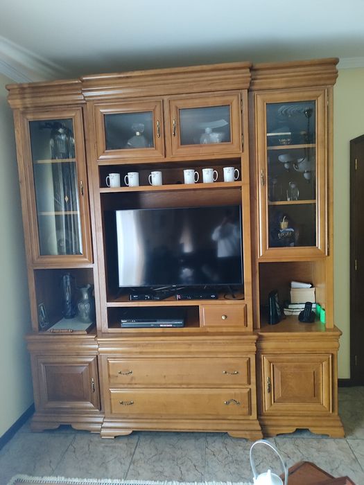 Móvel TV madeira 2partes
