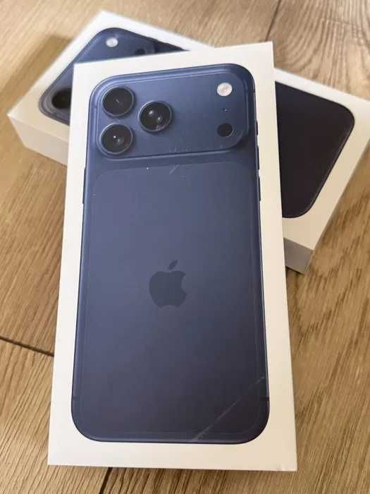 Nowy Iphone 17 pro max 256gb deep blue