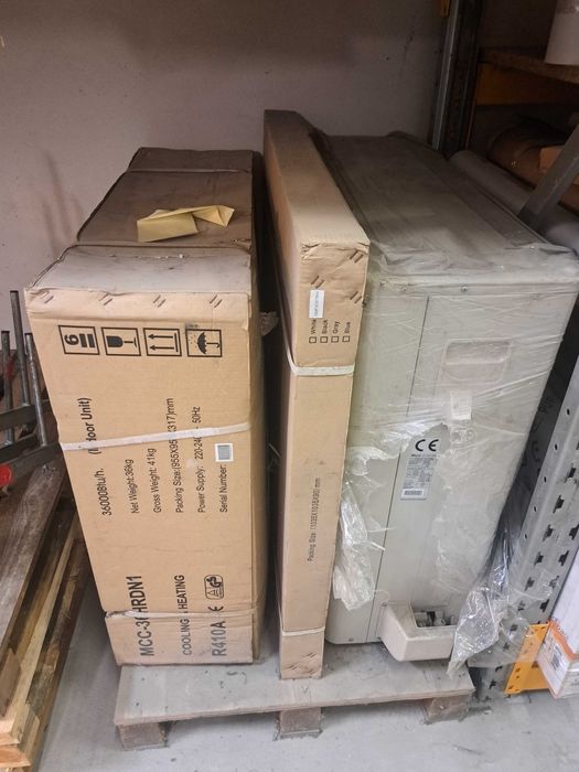 Klimatyzator kasetonowy MCC 36HRDN1 nowy